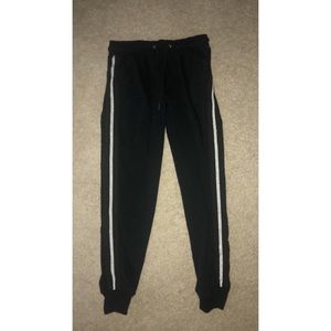 Sweatpants / Joggers
